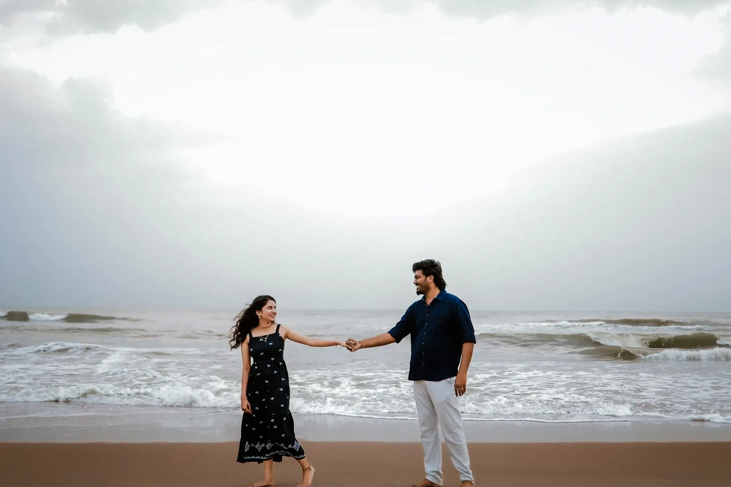 PRE WEDDING image
